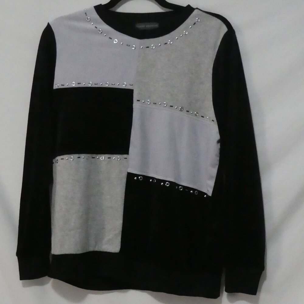 CLASSIC EDITIONS | medium | Color Block Studded Velour Pullover Sweater
